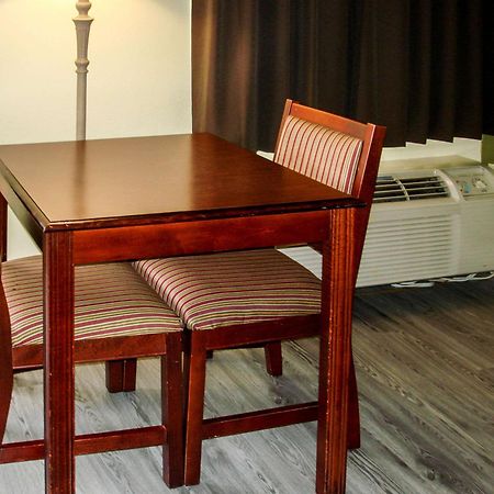 Econo Lodge Texarkana I-30 Екстериор снимка