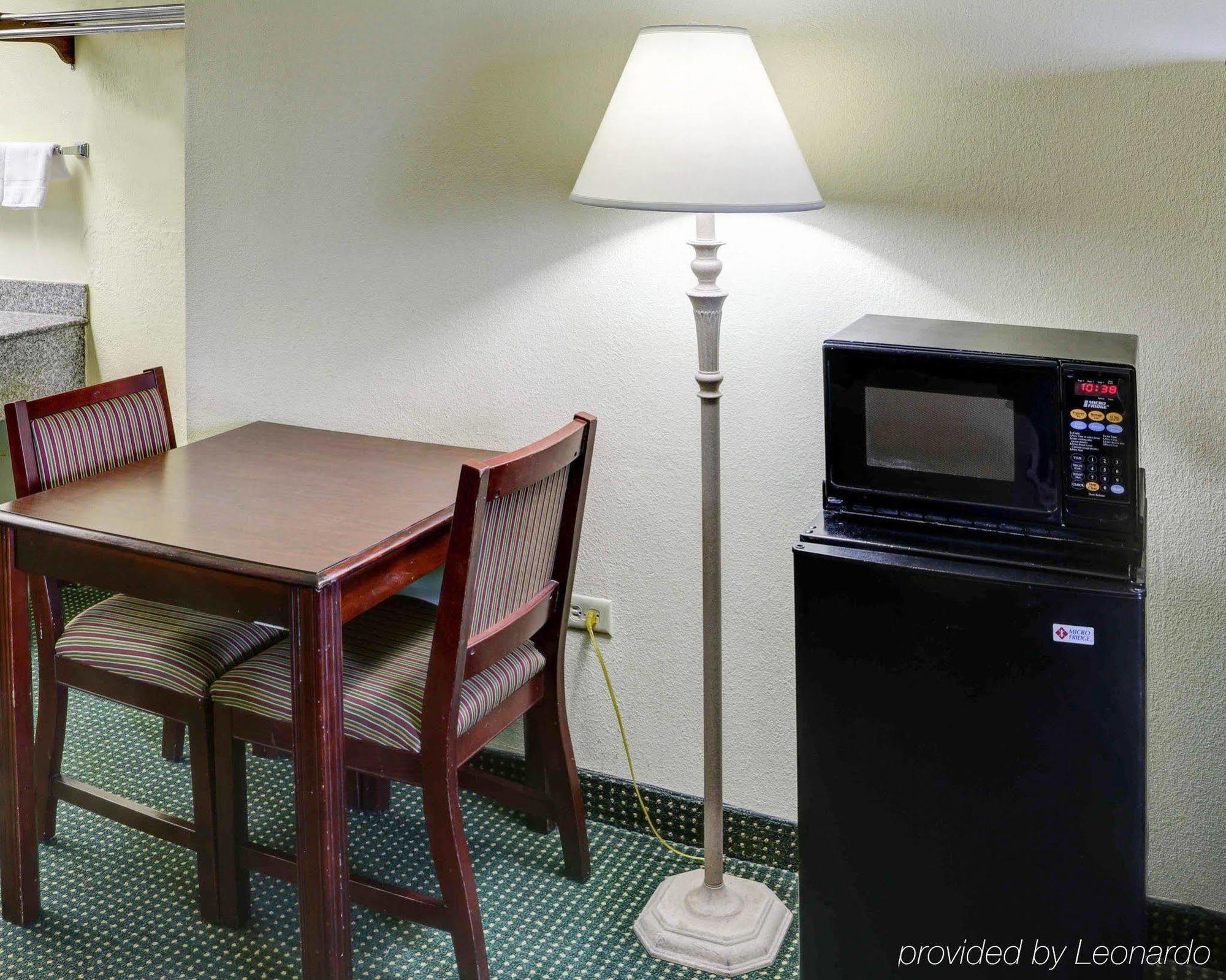 Econo Lodge Texarkana I-30 Екстериор снимка